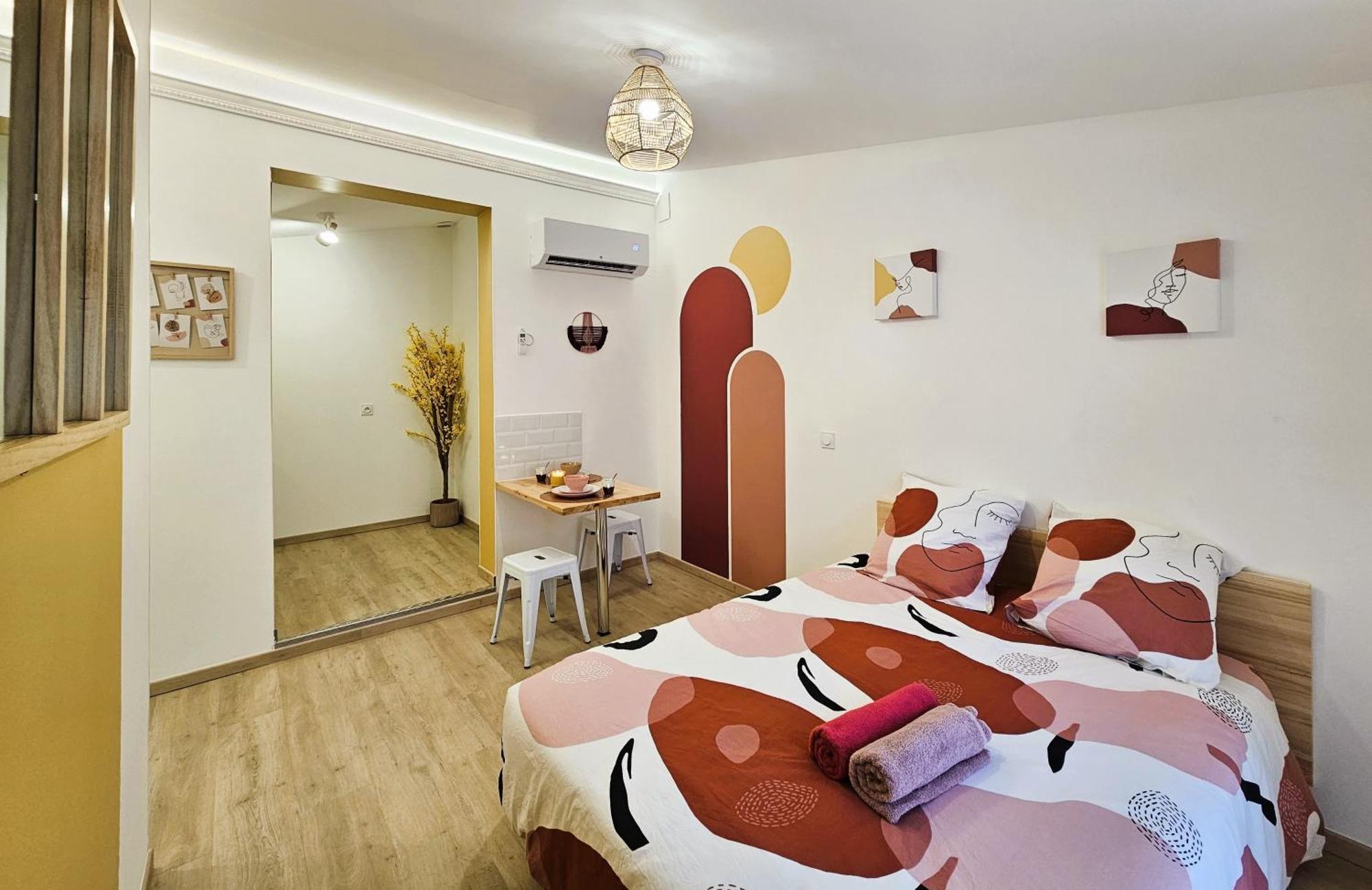 Tout Confort ! Centre-Ville, Climatisation, Parking, Wifi, Calme, Tv Carcassonne Exterior photo